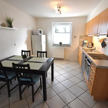 Haus Prohl Whg1 * 达默